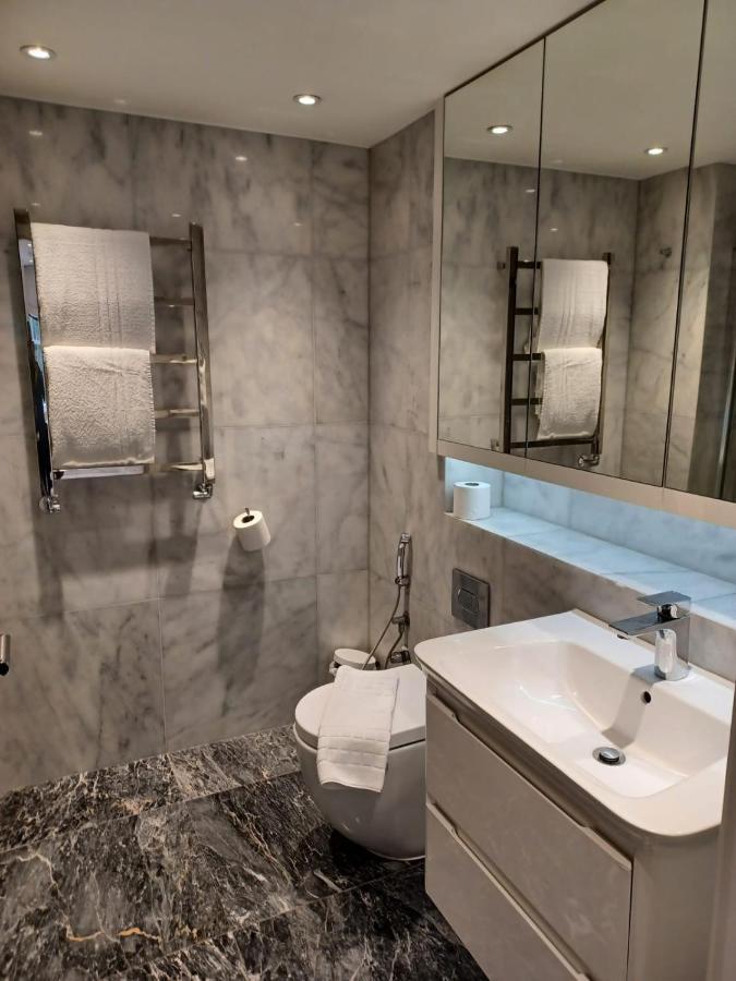 Buckingham Palace Residences By Aeria Apartments London Exterior photo