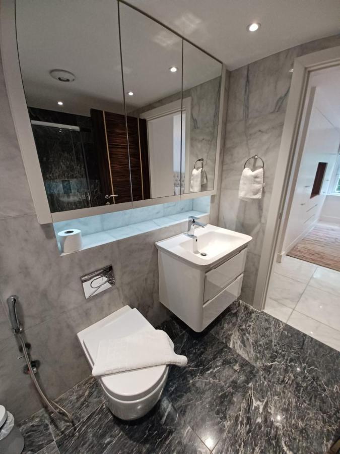 Buckingham Palace Residences By Aeria Apartments London Exterior photo