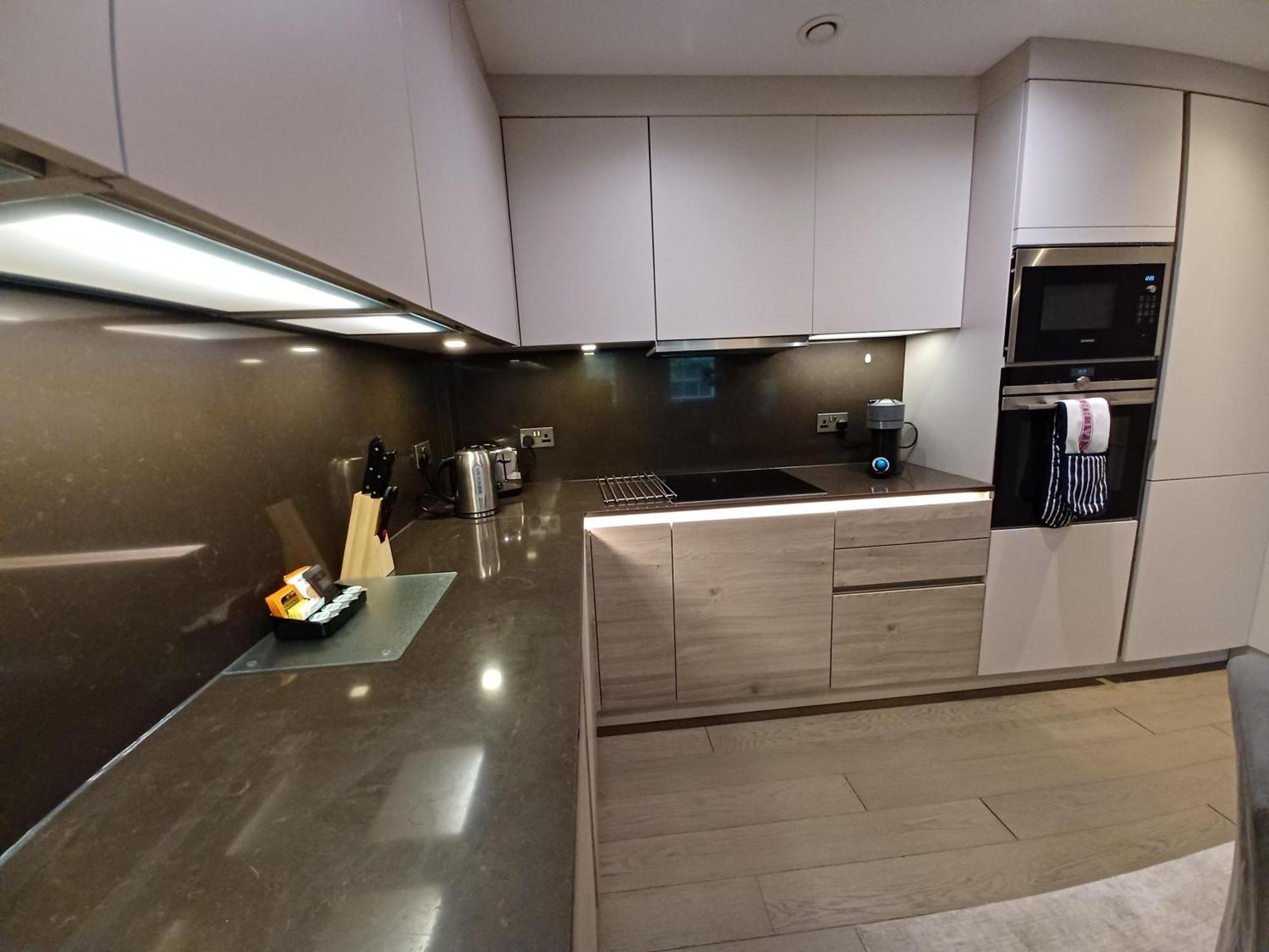 Buckingham Palace Residences By Aeria Apartments London Exterior photo