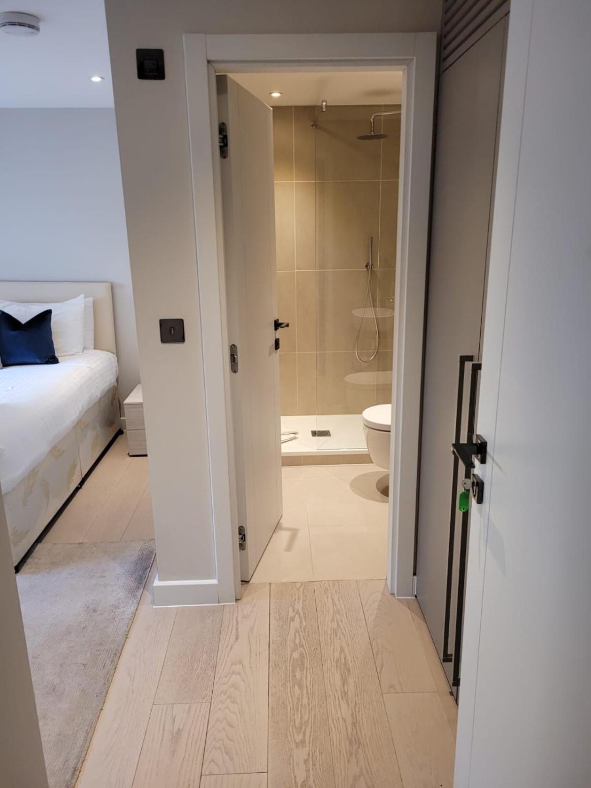 Buckingham Palace Residences By Aeria Apartments London Exterior photo
